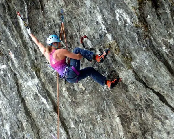 Figure 9 ice climbing