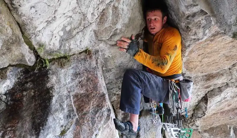 Pete Whittaker crack climber